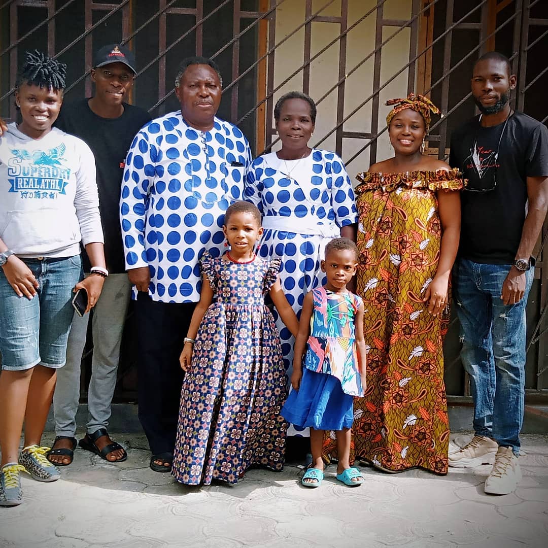 omu_ruth's tweet photo. Yesterday was all for you Papa &amp; Mama. You're blessed and lifted. This New Year shall bring forth bigger testimonies. Happy Birth anniversary to you Mum and Dad.

#March21stBabies
#SoulMates
#BirthdayMates
#PerfectMatchForTheMonthOfMarch https://t.co/FSvr7mTfcK
