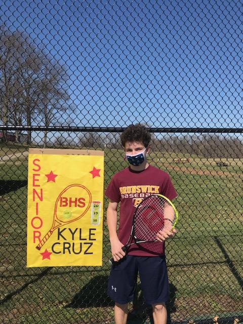 MichaelDillman's tweet photo. Congrats to our seniors recognized for their support of unified tennis! #OneSchoolNoLimits @gadballer32 https://t.co/s6CN3fnFtR