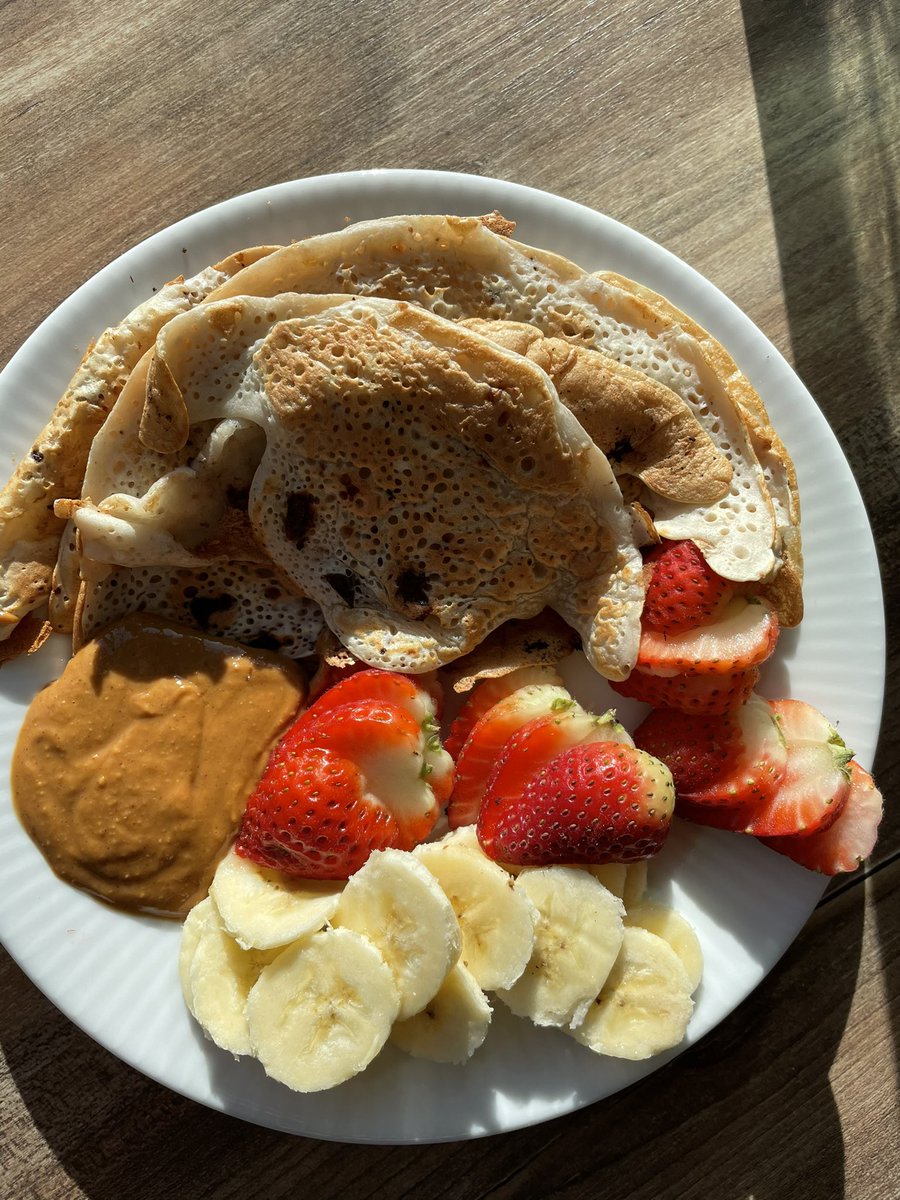 DTchange's tweet photo. Back at the gym today after a week of drinking and skiing! Shoulders &amp; abs on the scheduele 2day! Feels so good to be back &amp; back on a diet again.
Protein pancakes for Breakfast, tacosalad for lunch, zucchinipasta for dinner. Ended the day with 1h hard TKD training! #after66 https://t.co/gJ12Bt4yna