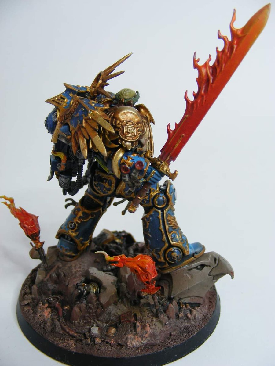 DublinGuild's tweet photo. Fantastic Roboute Guilliman here from one of our younger club members, Glen Jr. #warhammer40k #warhammercommunity #gamesworkshop #paintingwarhammer #adeptusastartes #imperium #spacemarines #ultramarines #primarch #robouteguilliman 2/4 https://t.co/uSCYjcv7zd