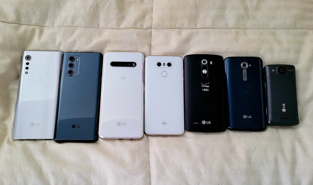 _evanblass_'s tweet photo. R.I.P. LG Mobile. https://t.co/tkSnYi1cE7