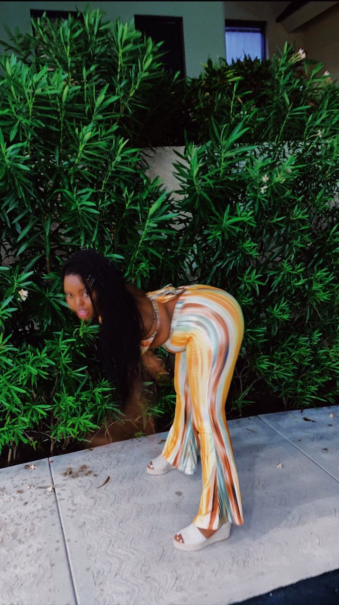 theerealraissa's tweet photo. 22 🎈 https://t.co/UqZumKiMZp
