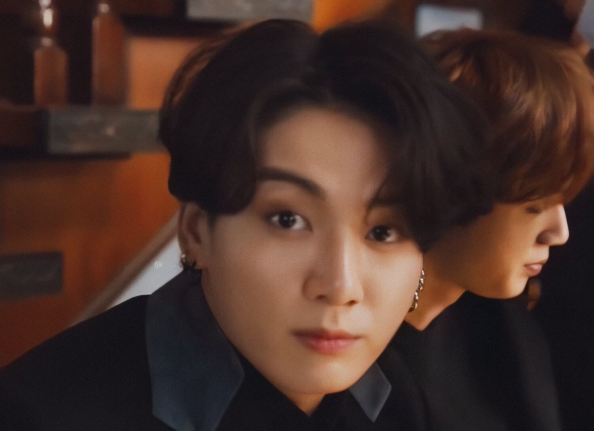 filesjk's tweet photo. we love you jungkook, 
jungkook is happiness ♡ https://t.co/gtqD4anzK8