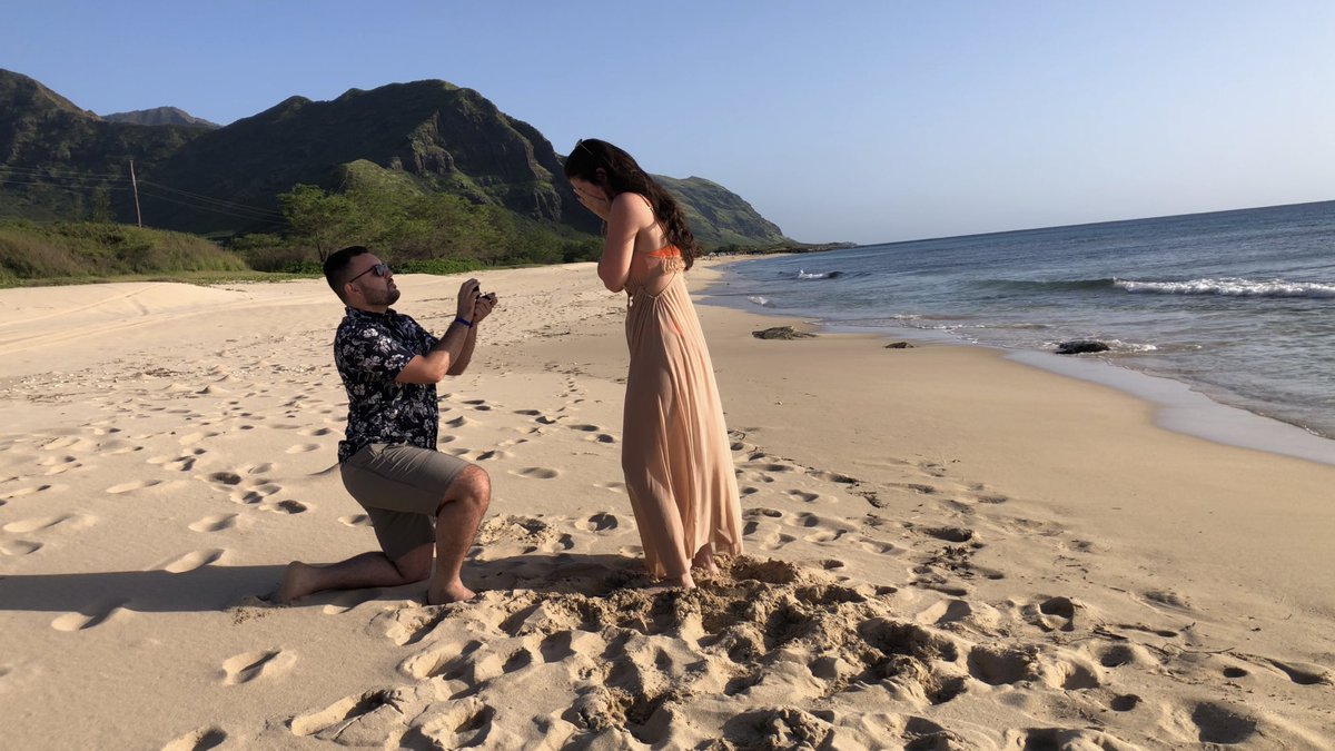 Munozz_Jonathan's tweet photo. W’s in the chat boys, she said yes https://t.co/ygVStSwa9G