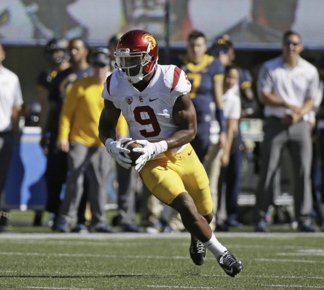 They say... it never rains in Southern California. 😎🌞🌴 Thank you USC for the offer‼️ @CoachHarrellUSC @kearycolbert @USC_DaneStevens @LilyDSATraining @TEwracademy @ChadSimmons_ @CamNewton7v7