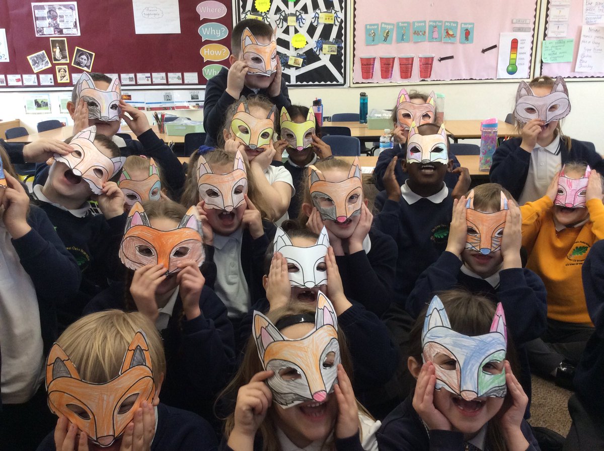MsFerguson36's tweet photo. In English today, the children took on the role of Mr Fox from Fantastic Mr Fox. We role played part of the story and discussed what he would be thinking and how he would be feeling. The children came up with some great vocabulary! @InfinityAcad @StThomasBoston @Gray_2554 https://t.co/gJ8S5GEZAc