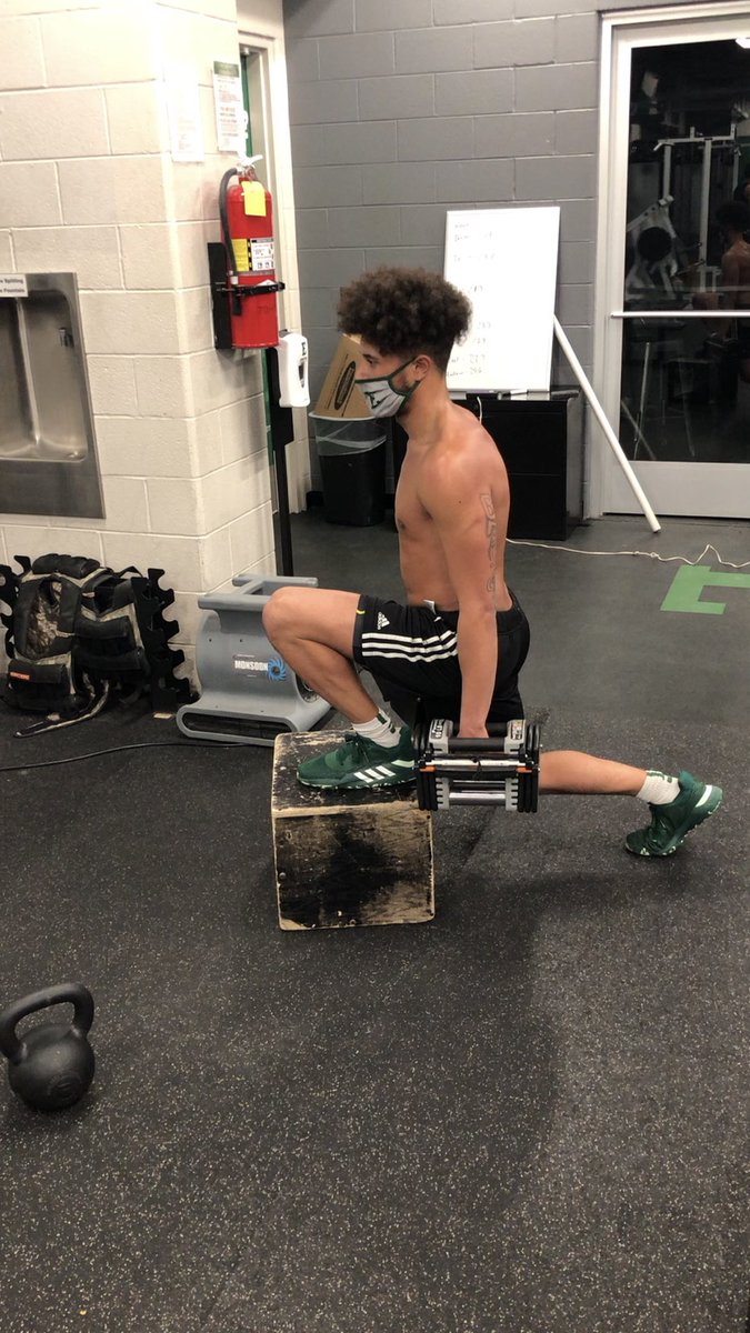 CoachSThomsen's tweet photo. Back at it

Guys are getting their bodies put back together after a long season https://t.co/4EkSZqw40L