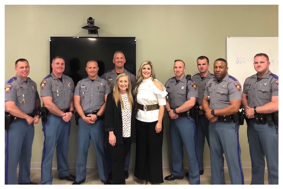 MHPTroopF's tweet photo. It was an honor to have Attorney April Braddock from Braddock Law Firm come speak and provide lunch for the Troopers of District 4, Troop F. Thank you very much Braddock Law Firm for Backing The Blue. https://t.co/p1q5FxWyVb