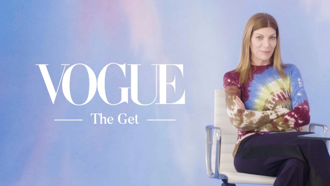 VogueRunway's tweet photo. The tie-dye shirt phenomenon continues. Shop our favorite minimalist renditions of the trend from #TheGet now. https://t.co/DAOzBRhMtp https://t.co/zTxijwjUyW