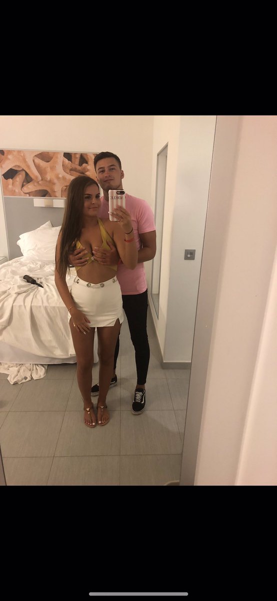 kylemelrose7's tweet photo. @adelemcguirex happy birthday babe, I love you❤️ https://t.co/IOrLn6zDAt