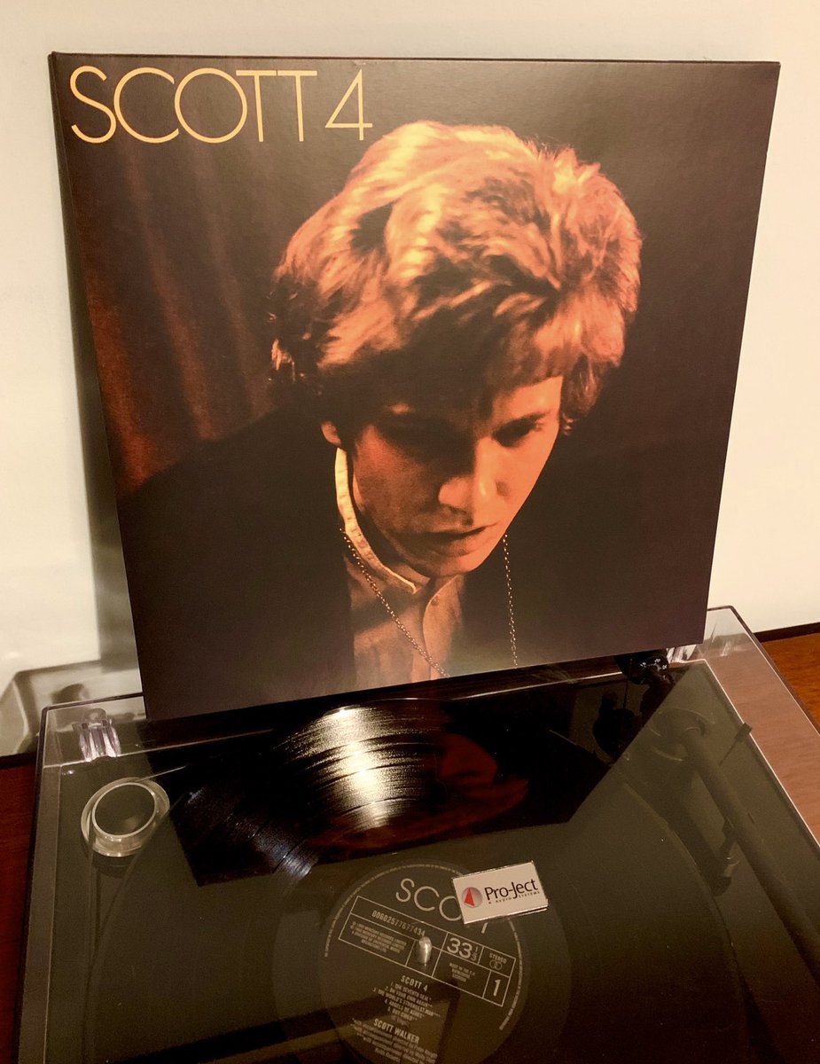 caroline_binnie's tweet photo. I’ve seen a hand, I’ve seen a vision.
It was reaching through the clouds to risk a dream...
Remembering the sublime Scott, two years after he left us, this might even be my favourite.
#scott4 #scottwalker https://t.co/PbfRStSGxW