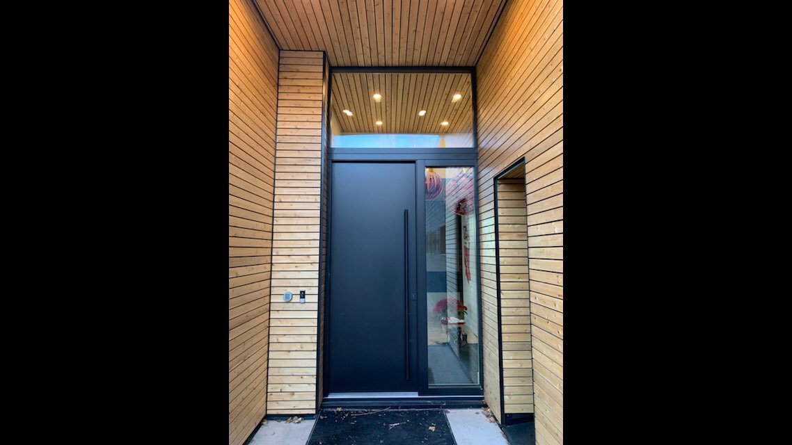 VettaInc's tweet photo. Vetta's, CAL Arctic-Knight-Jagienka entry door with pull bar, transom, sidelight and a Danalock keypad for ease of entry on #RikoPassiveHomes. Designed by #Filoplus. 
@vettawest

#ScoudoucPassiveHouse
#PassiveHouse
#CHBANetZero
#Offgrid
#Buildingoffthegrid
#CALdrzwi https://t.co/wS0BmfiKUD
