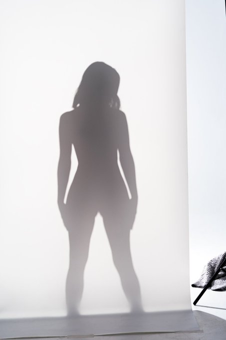 Watch Alinity's leaked NSFW photo on TwXstars