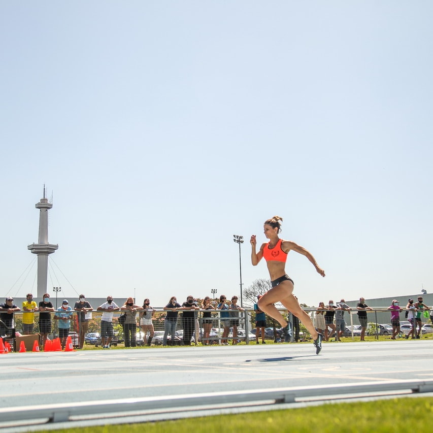 [ENTREVISTA DEL MES]

CORRIENDO LÍMITES

María Florencia Lamboglia <a href="/mflor92/">Flor Lamboglia</a>, triple medallista de oro en el 100° Nacional de Mayores, repasa su carrera con los ojos puestos en el Sudamericano de Buenos Aires.

atletismoargentino.com.ar/entrevista-a-f…

#Atletismo  #Tokio2020