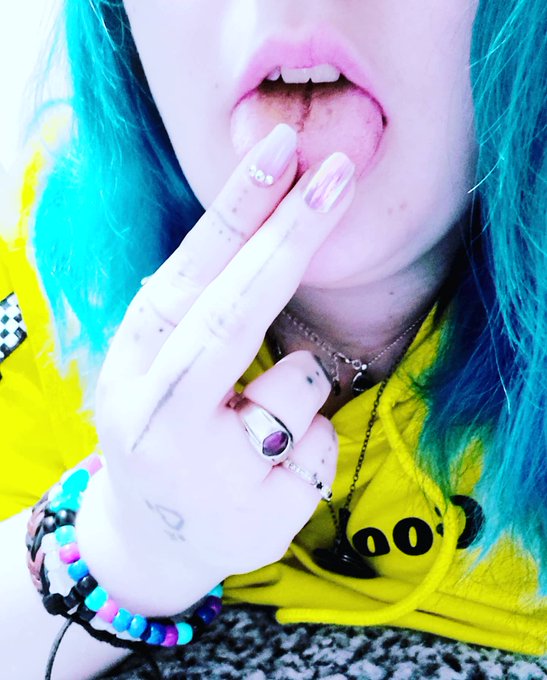 A sneak peak on what's on my onlyfans 😈💨🍃💞👀 #420vibes #trippy #420 #420babe #onlyfans #trippy #thickwomen<a href="/tag/420vibes"class="tags">#420vibes</a><a href="/tag/girls"class="tags"><span>#girls</span></a><a href="/tag/art"class="tags"><span>#art</span></a><a href="/tag/trippy"class="tags"><span>#trippy</span></a><a href="/tag/glasses"class="tags"><span>#glasses</span></a><a href="/tag/girlswithglasses"class="tags"><span>#girlswithglasses</span></a>