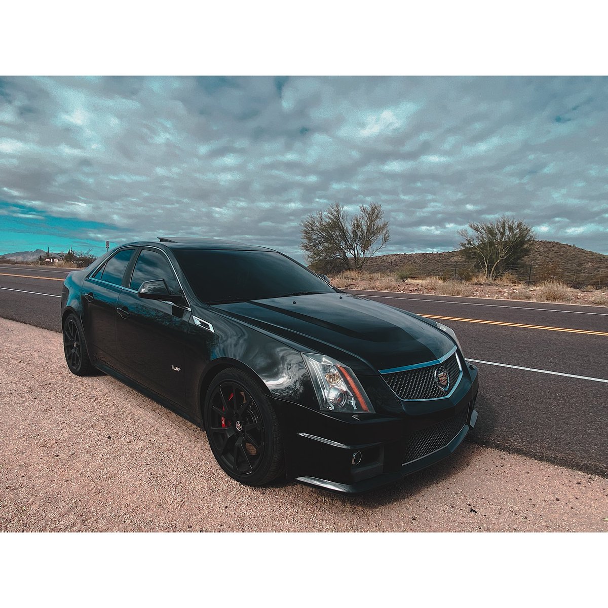 kriesel_bri's tweet photo. If the skyโs the limit , why is there footprints on the moon ๐
โข
โข
โข
โข
โข
#ctsbrzy
#cadillac
#ctsv
#v8supercharged
#cadillacctsv
#carsofinstagram
#cargirls
#arizonactsv https://t.co/amm9651XYz
