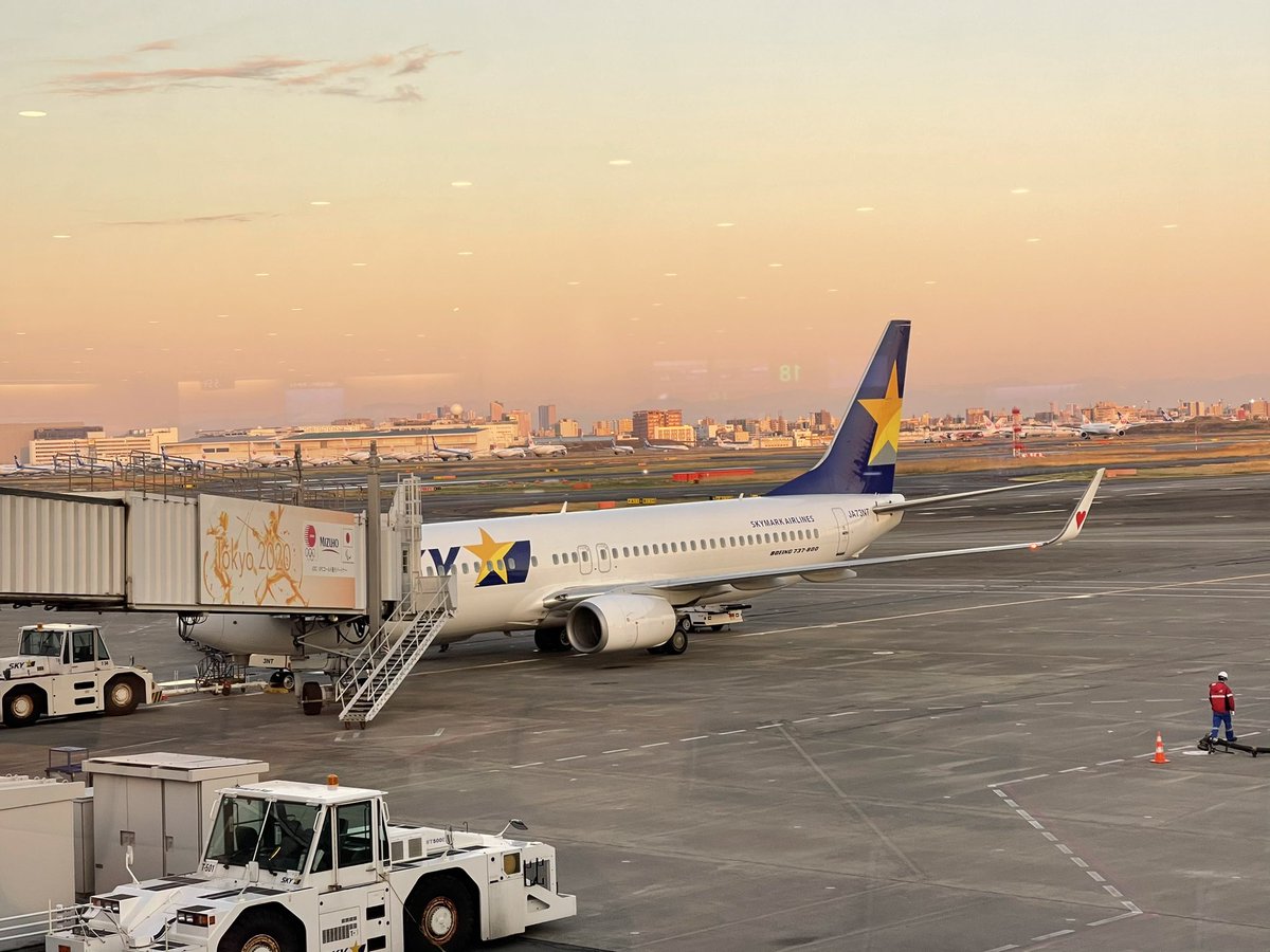 ばふぁろうず 羽田空港6 福岡空港8 25 羽田空港からスカイマークsky001便で福岡空港へ 2年ぶりの九州へ向かいます