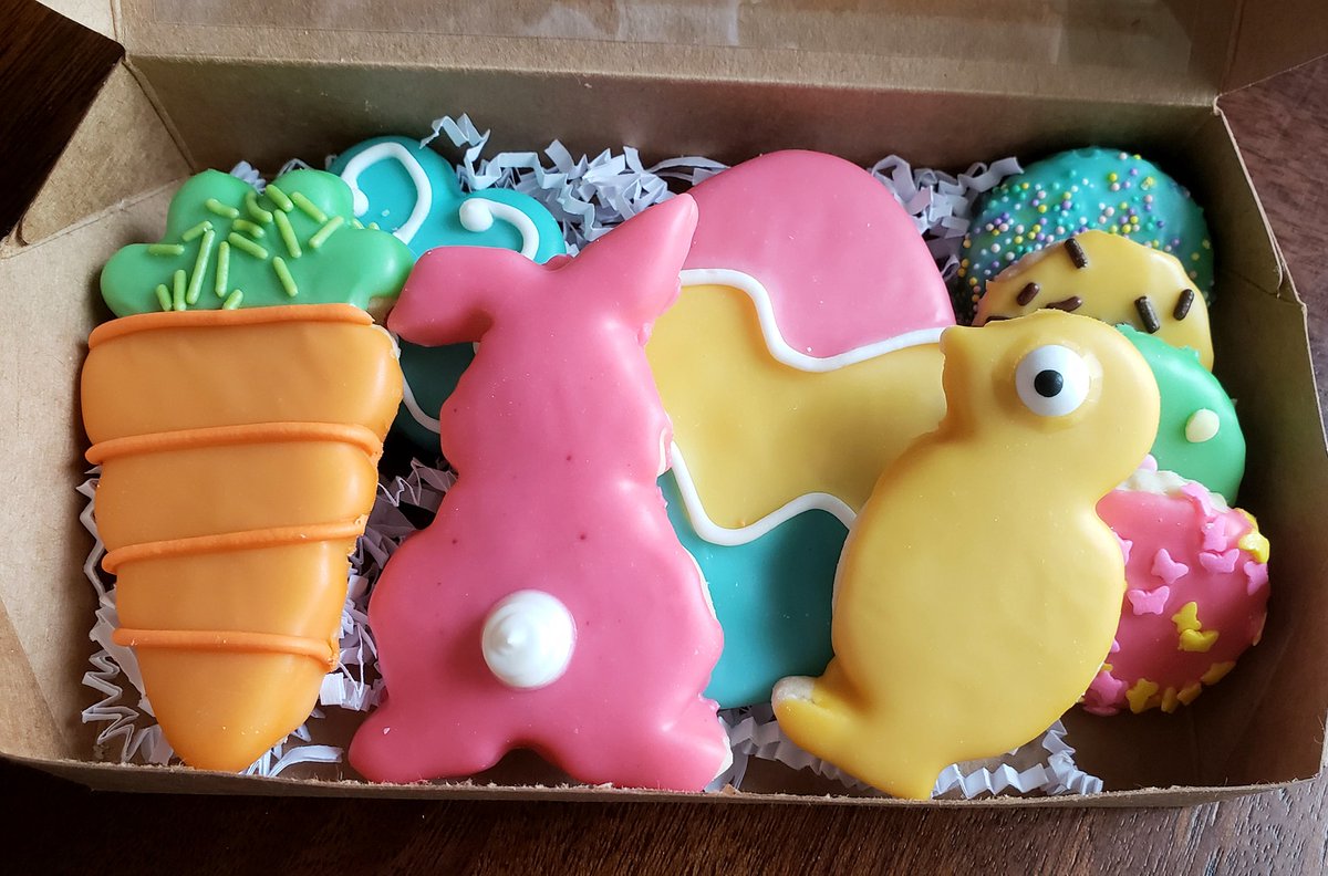 StefsEvents's tweet photo. Easter Treats are underway!!  Order yours NOW! 
https://t.co/QAcUAniPId

#easter2021 #eastercookies #Easter #stefsevents #eastertreats #easterbasket #easterbasketideas #Chocolate #Cookies #Treats #Spring #eastereggs #easterSunday #easterparty https://t.co/joNOZVoRs9