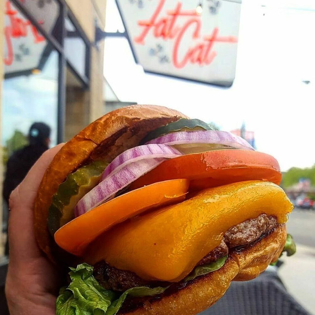 FatCatChicago's tweet photo. BYOB! It’s Monday Build Your Own Burger Night! $7 straight up or choose from 40 toppings.🍔Patio is open!

🍔
🍔
🍔

#fatcatchicago #chicagoandfood
#bestfoodchicago #bestfoodfeed #chicagofoodanddrink #infatuationchi
#chicagofoodguide #burger #chicagofoodgoals #chicagoburger https://t.co/8h4zMdkYPz
