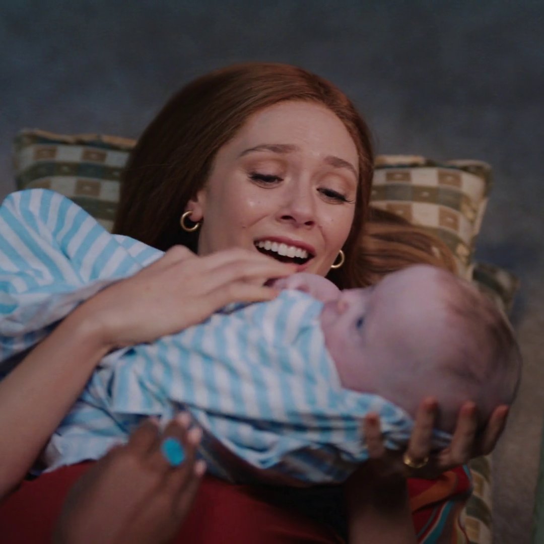 LizzieContent's tweet photo. #Wandavision

The                           And the
first                           last
hold                          kiss https://t.co/KmrONgjiIB