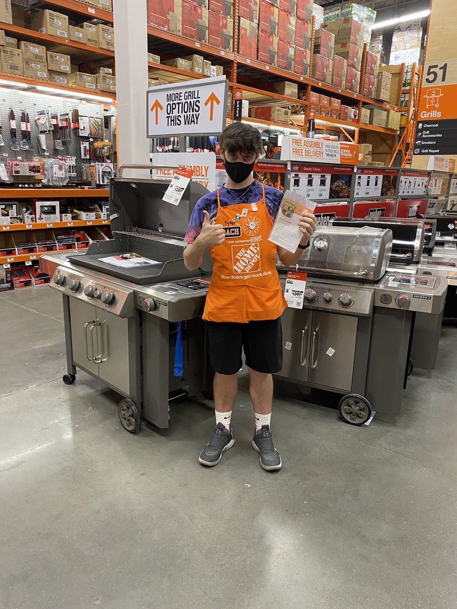 Big thanks to Tyler for stepping up during a busy weekend to help drive in stock and store appearance!