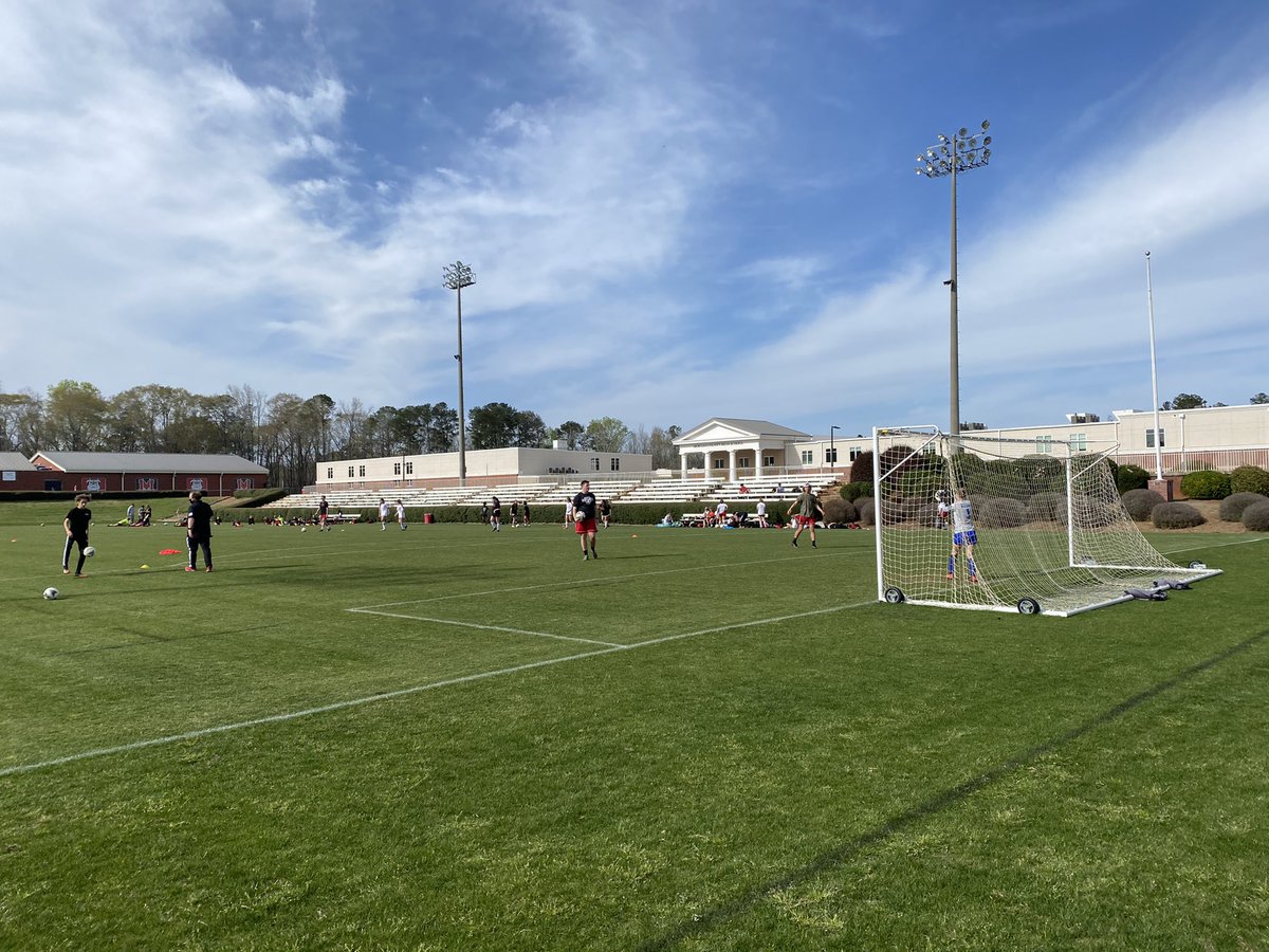 itsgeorgiatv's tweet photo. Getting ready to broadcast two ⚽️ matches tonight. The Harlem Bulldogs have traveled to the Morgan County Bulldogs to compete. Which Bulldog will come out on top? 🐶 #gradysports https://t.co/cHdGcTk8aU