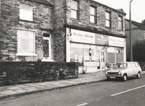 weareretailers's tweet photo. Sarandeep Singh Nagi (Sam)
Sam's Mini Market - Premier
Halifax, West Yorkshire

My journey to becoming a retailer was a bit different than many. I went through school and at the end of it, the IT revolution started. PC's became the new technology phenomenon. https://t.co/pESVlPxj2T