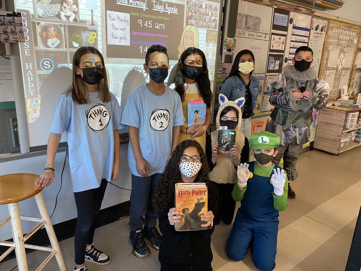 RileyMDBK's tweet photo. BOOK CHARACTER DAY! @n_gomes87  @mcgovern_carrie https://t.co/RkgN1jD5Nc