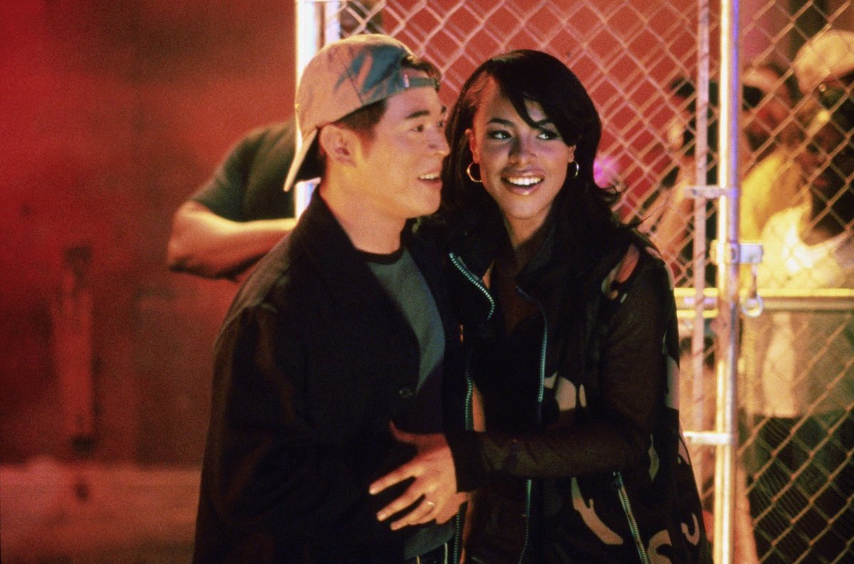 mefeater's tweet photo. 21 years ago today ‘Romeo Must Die’ starring Aaliyah and Jet Li premiered in theaters 💕 https://t.co/rrfNPTf1s4