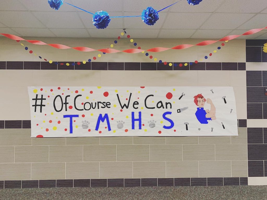 TMHSCheer2020's tweet photo. Tons of surprises in the hallways this morning! #togetherwecan #webelievetmhs #hashtagsfordays https://t.co/rbLN1o06XG