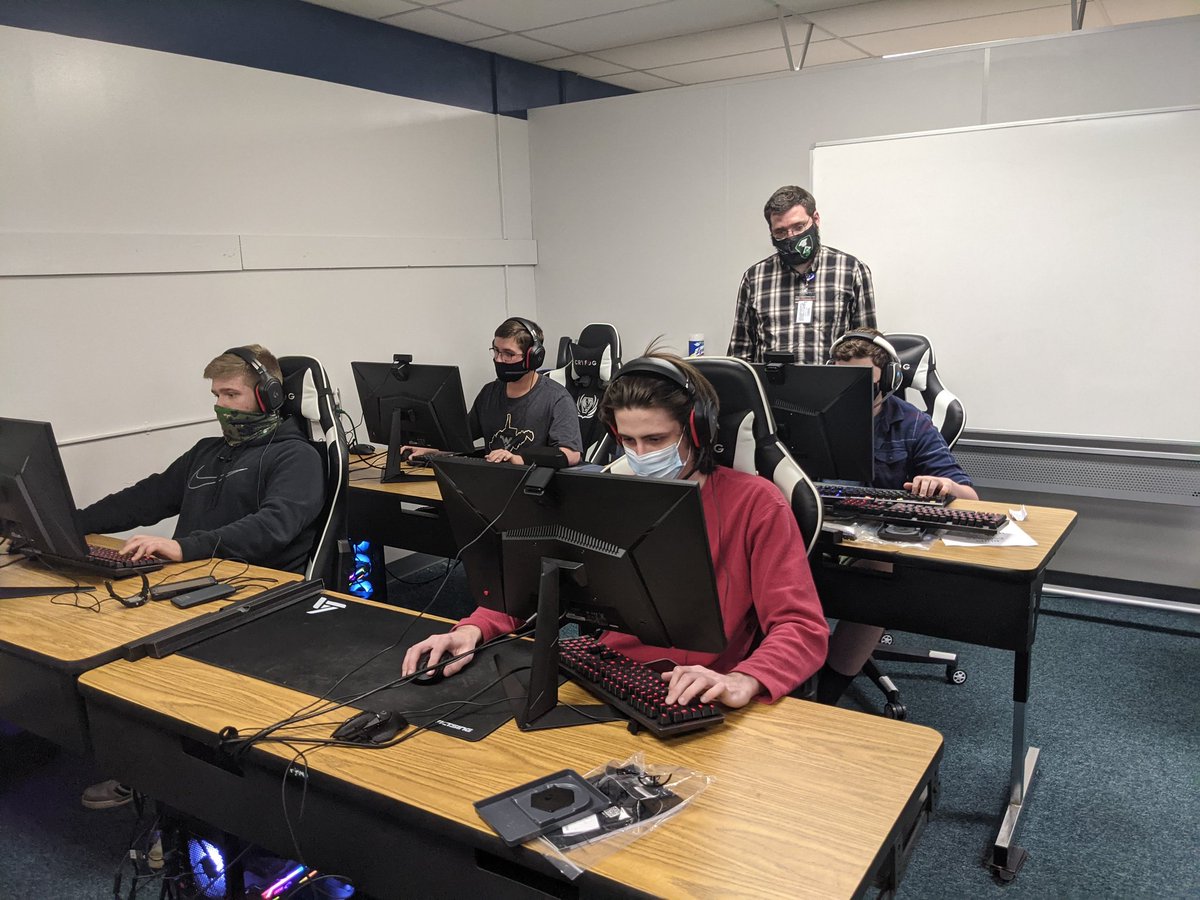 WVWCesports's tweet photo. We're having a blast working with Buckhannon Upshire Highschool and their Rainbow 6 Siege team. Tommorow is CoD and Thursday is Valorant. Big things are happening for esports in West Virginia just wait and see. https://t.co/4OyV1M8W5v