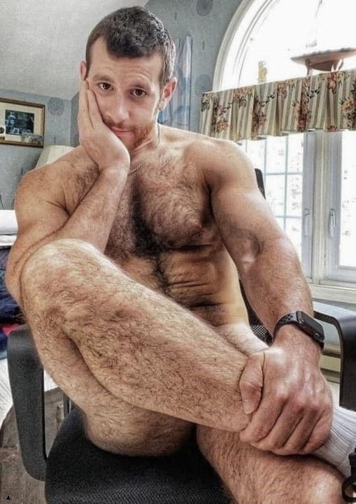 GayCurious's tweet photo. “Well, what the hell am I going to do with you?”
“Could you at least put some clothes on?”
“No, I had ‘em on at your 10pm curfew. Since you turned 18 you’ve been pushing the limits, so I’ve got to remind you who’s in charge around here and what a real man looks like.”

#Stepdad https://t.co/4j7JShOpj6