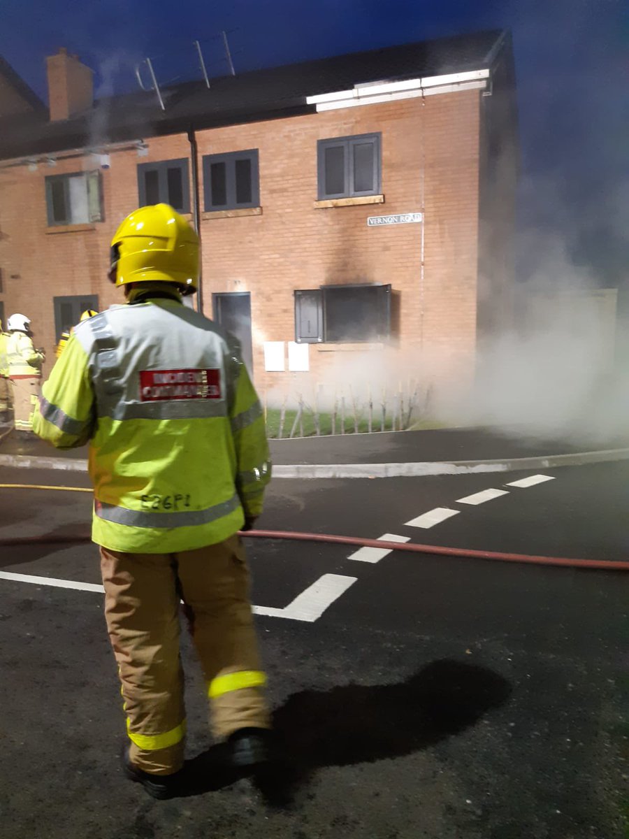 Quality, realistic training at our state of the art training centre with team Middlewich 🙌 a pleasure to watch!   🚒🔥thank you to the trainers for accommodating our On-call drill night <a href="/CheshireFire/">Cheshire Fire and Rescue Service</a> <a href="/MiddlewichFS/">Middlewich Fire Station</a>
