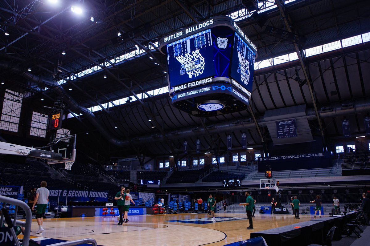 OhioBobcats's tweet photo. ROLL CALL!

Same deal as last time. Let us know how/where you’re watching from! We’ll retweet! https://t.co/LNIjQ49eMV