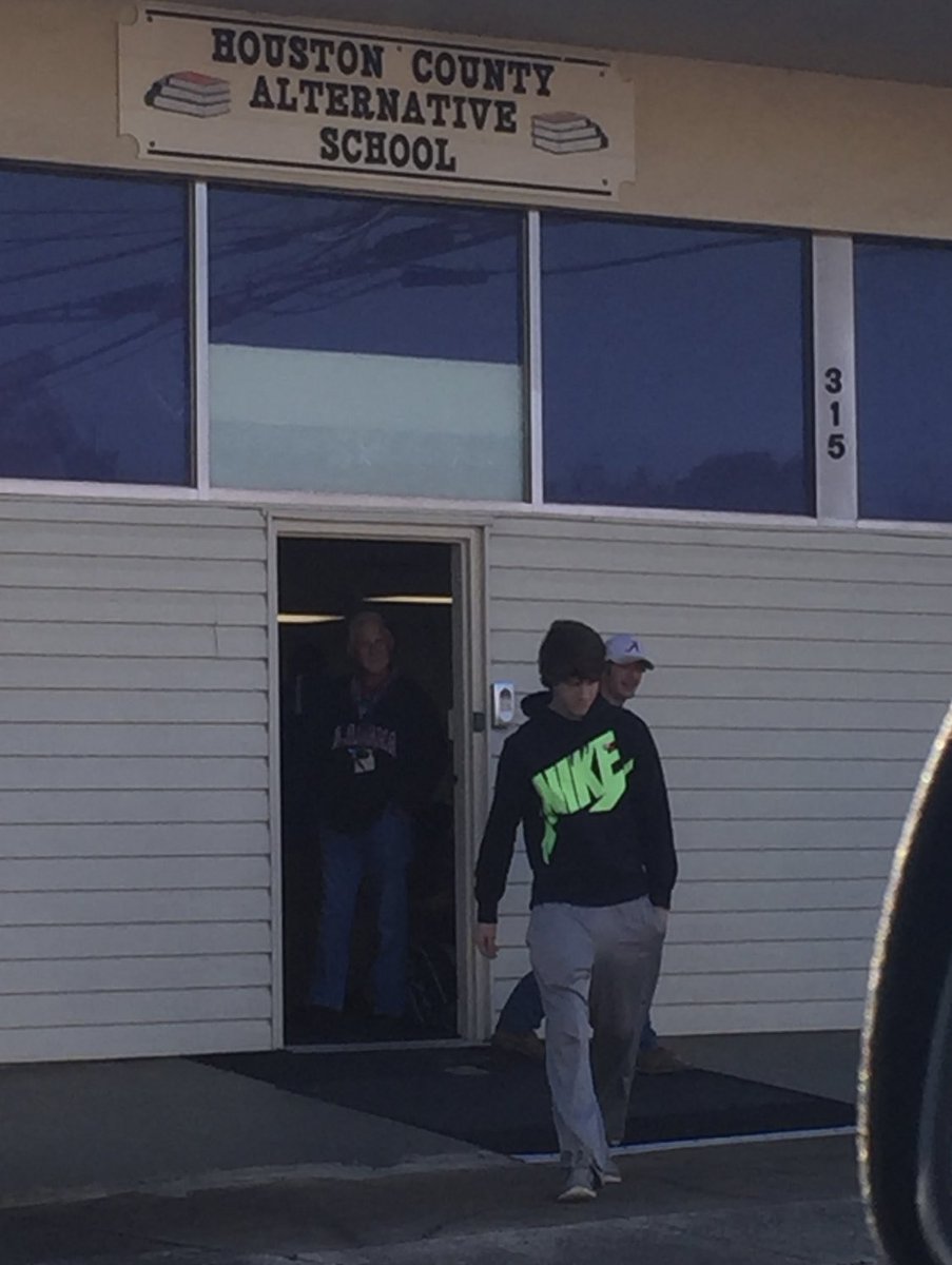 AwstinLong's tweet image. Most proudest accomplishment, recorded most tardies at Rehobeth High School