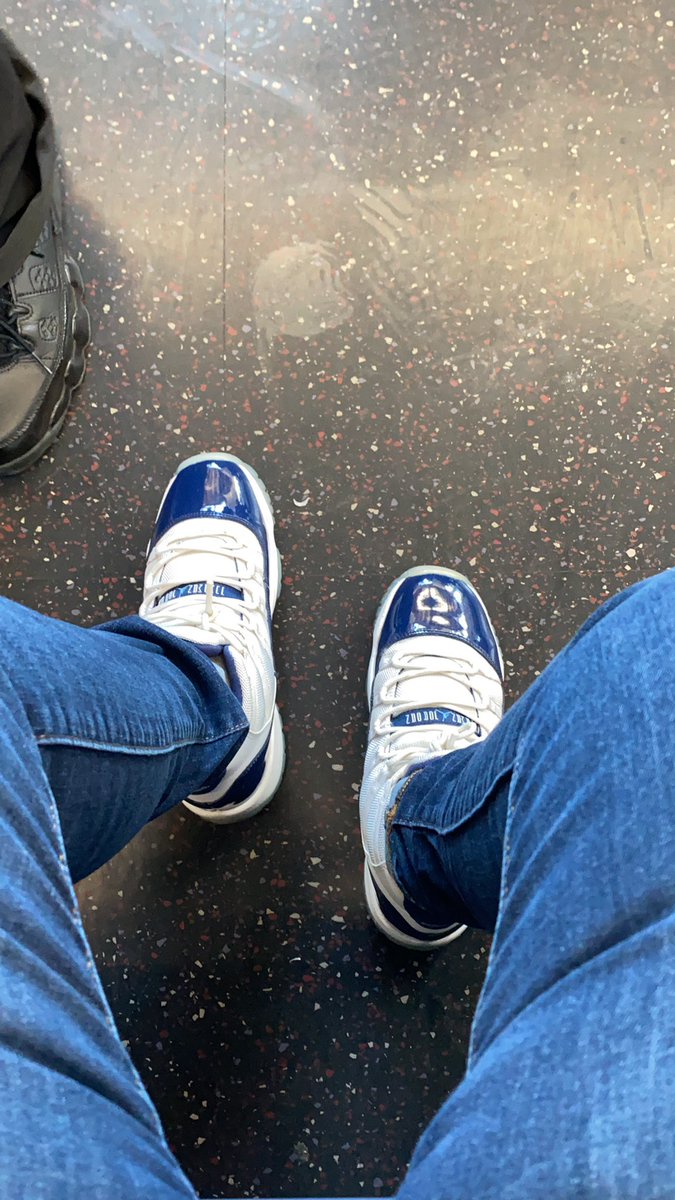 chicksinkicks2's tweet photo. Whatโs on your feet today? #chicksinkicks #winlike82 took a break from #airmax today @eccentricsole https://t.co/uFplk0JgM4