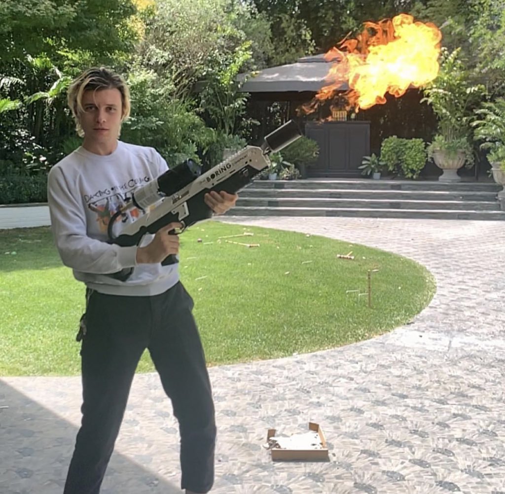 it’s Aries szn baby we set shit on fire