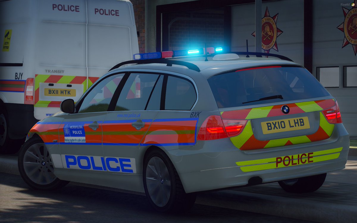 rramshaw0's tweet photo. Queue the Bill Intro, it was my first retro patrol here at LC for #LCretroweek. I was out in the Q-Car tonight attending a variety of calls from Fires to MISPERs, Retro week is another exclusive opportunity we offer here at LC | Interested? Apply today at https://t.co/nX7yMjiySe https://t.co/AsXnaUBZXa