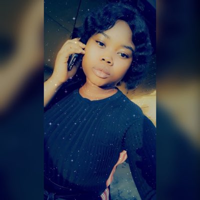 LoyaltyOforiwaa's tweet photo. #NewProfilePic https://t.co/SnNOkLz5DN
