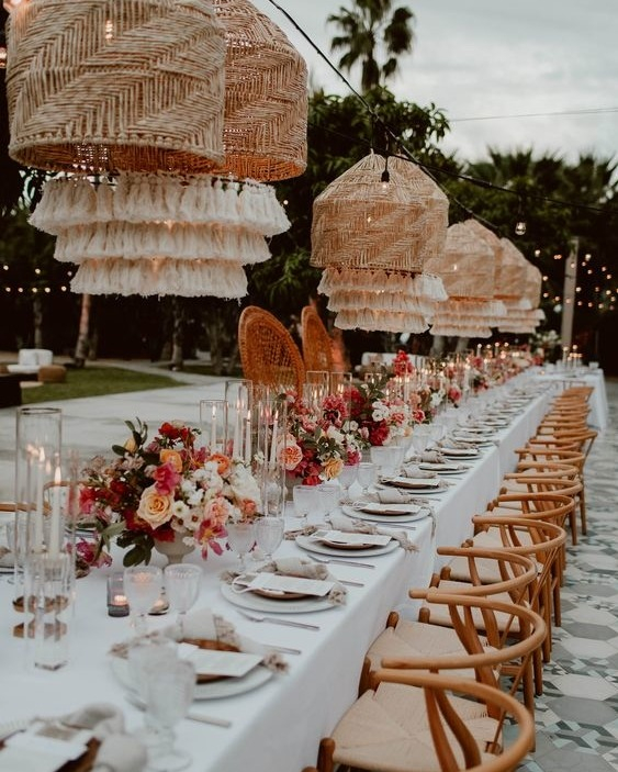 bylillianwest's tweet photo. *Sigh* We're dreaming of the perfect boho wedding ✨ #LillianWest
_
Image via @pinterest
_
#venueinspo #bohoweddings #effortlesschic #bridalstyle #weddinginspo #bohobride #bridegoals #bridestyles #elopements #intimateweddings #weddingdetails #2021bride #2022brides #2021weddings https://t.co/lTcL59N4UP