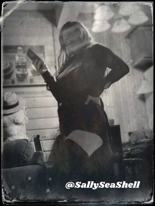 Taking applications for new toys...  Findom findomuk humiliation worship Catfishdomme scamfetish scamkink<a href="/tag/sexy"class="tags"><span>#sexy</span></a><a href="/tag/linkinbio"class="tags"><span>#linkinbio</span></a><a href="/tag/thick"class="tags"><span>#thick</span></a><a href="/tag/creator"class="tags"><span>#creator</span></a><a href="/tag/petite"class="tags"><span>#petite</span></a><a href="/tag/newbie"class="tags"><span>#newbie</span></a>