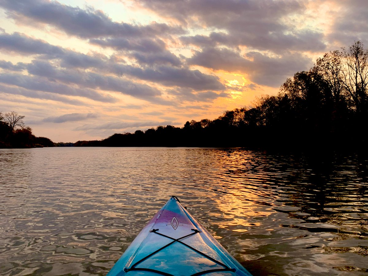 chiefswoodpark's tweet photo. Today is World Water Day
It’s a day that highlights the importance of water. 
In the Haudenosaunee Thanksgiving address we give thanks to all the waters of the world for quenching our thirst and providing us with strength. Water is life. https://t.co/H5ArM31jOw