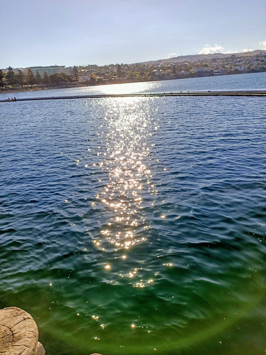 Diamonds on the water. #portlincolnsa