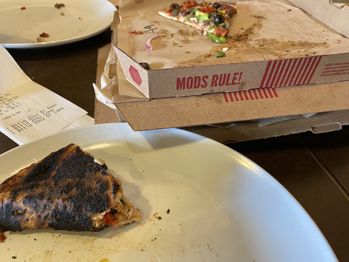 SUNDOON's tweet photo. @MODPizza https://t.co/IKzoJPcBpY