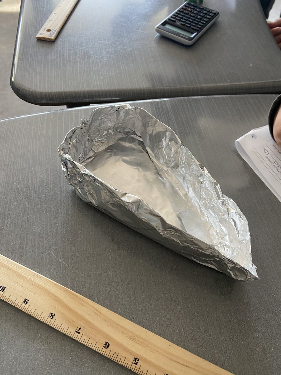 jmoco95's tweet photo. In our Fluids unit today, we asked and tested if buoyancy “gave up” through the use of aluminum foil boats and the weight of poker chips. Thank you for the engaging lesson, @MrGabrie1! @StMargEagles https://t.co/QEkTN393ea