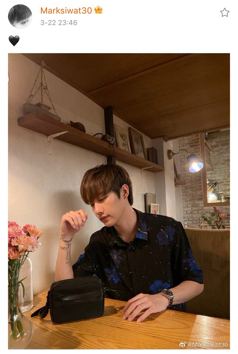 MarkGun_ChinaFC's tweet photo. 210323(补0322) @Mmarksiwat Weibo Update

Good morning ，handsome boy🖤🖤

#MSIWAT 
#หัวใจศิวัช 
#陈瑞书

Thx: ♥️ https://t.co/KGI10lpRhw