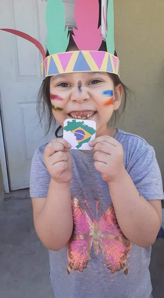 edusolidaria's tweet photo. Estamos en la última semana del segundo trimestre, gracias a los maestros de la ETC El Dorado los niños de esa comunidad tuvieron la oportunidad de dar la vuelta al mundo desde casa.

La coordinadora Gabriela Errico comparte estas hermosas imágenes.

#ETCencasa https://t.co/VtMLZsjylX