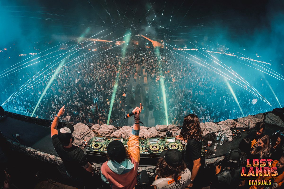 lost_lands's tweet photo. Don’t miss out on all the mystery b2b2b2bs at the Thursday Pre-Party 🎉 Early Entry passes are on sale now! https://t.co/4WGbdJ4S1Y