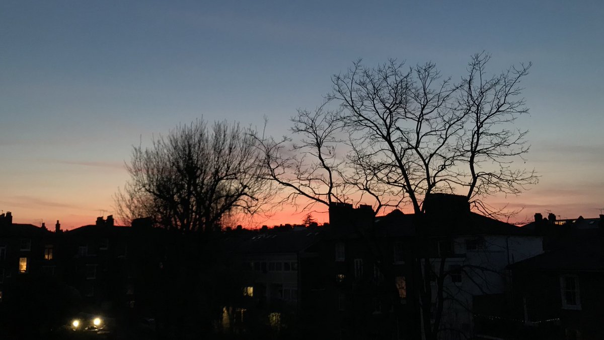 KennethTharp's tweet photo. Sunset.
22 March 2021.
#NorfLunden #lockdownsunset https://t.co/avW0MlrH0I