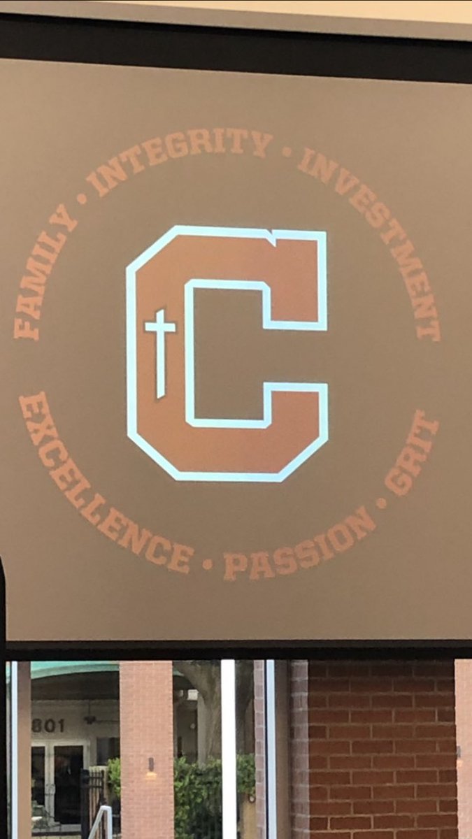 CHSBRAthletics's tweet photo. Coach Simoneaux with the Core Values of a team:
Family, 
Excellence,
Grit,
Integrity,
Passion,
Investment. https://t.co/qRkeIvO6BJ